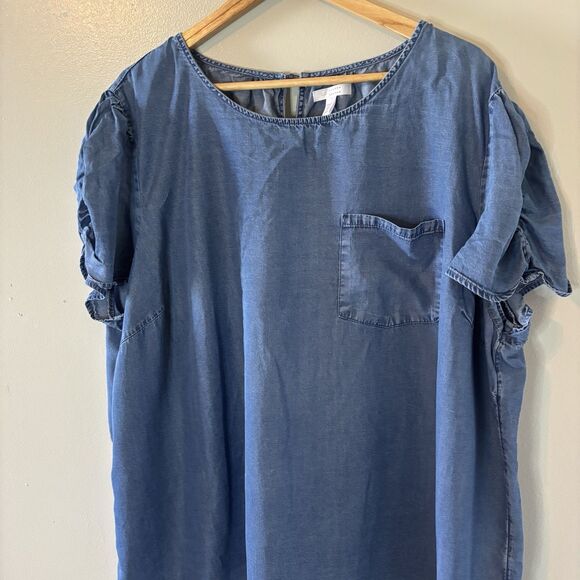 Lauren Conrad Chambray Top Blue Short Sleeves Shirt Womens Sz 3X - Picture 2 of 9